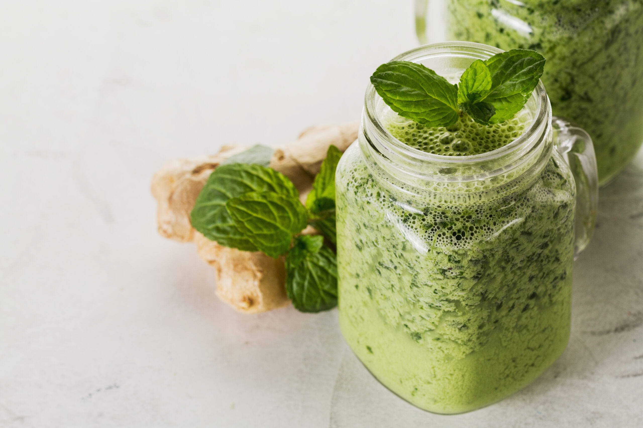green-smoothie-with-ginger